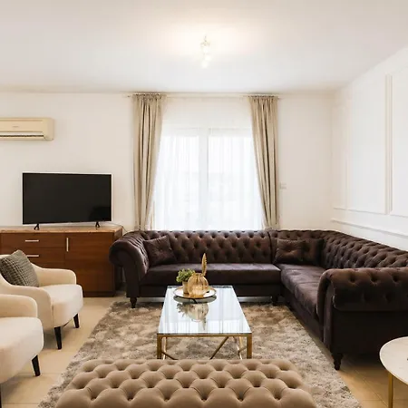 Coral Heart Villa Peyia