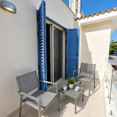 Villa Coral Heart Peyia