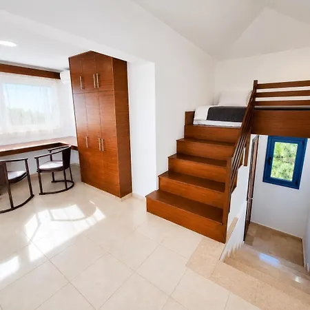 Coral Heart Villa